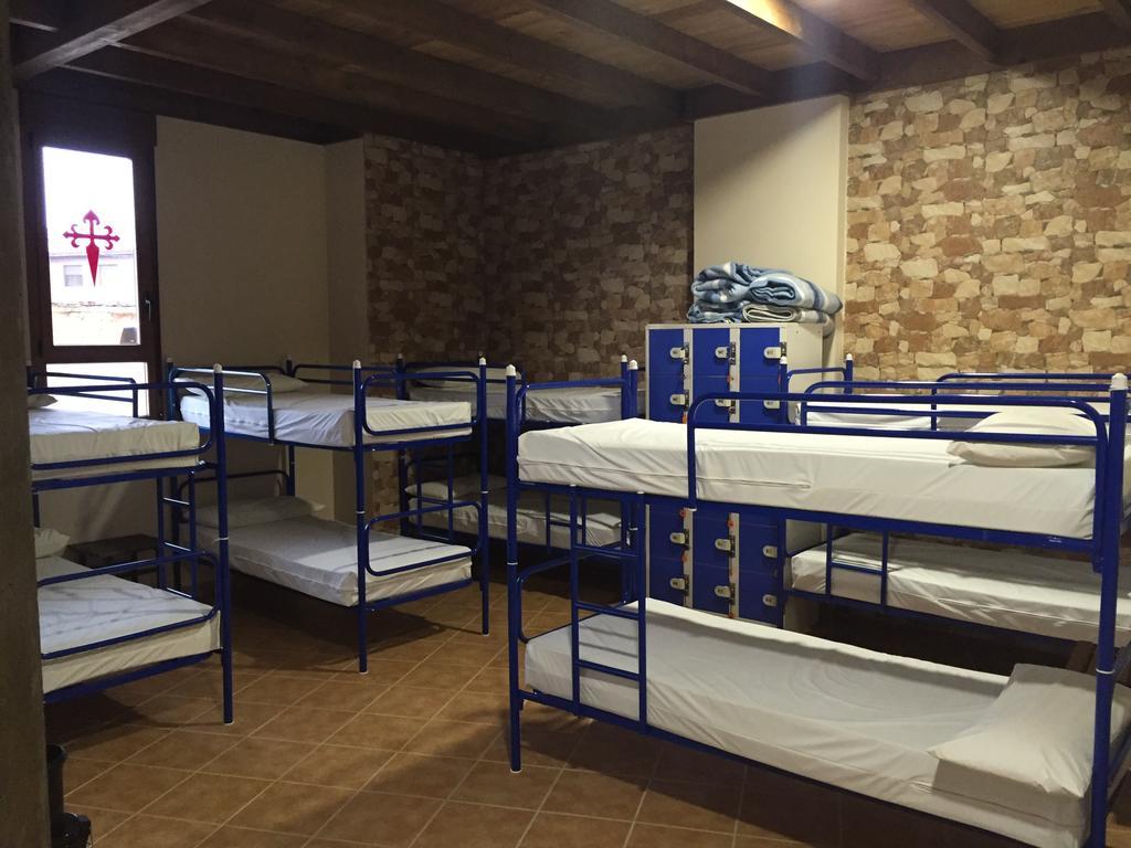 Albergue Santo Tomas De Canterbury Leon Luaran gambar