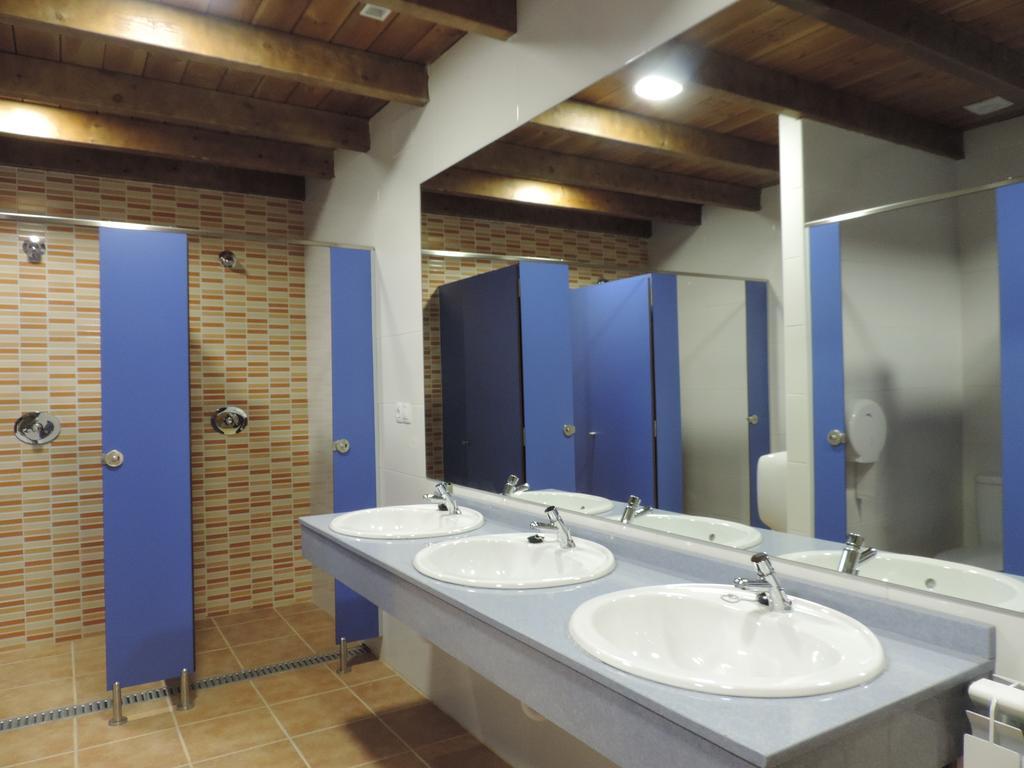 Albergue Santo Tomas De Canterbury Leon Luaran gambar