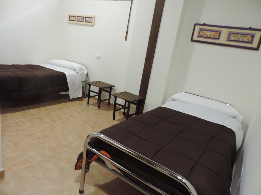 Albergue Santo Tomas De Canterbury Leon Luaran gambar
