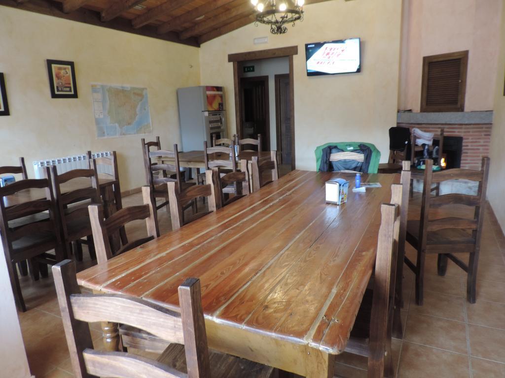 Albergue Santo Tomas De Canterbury Leon Luaran gambar