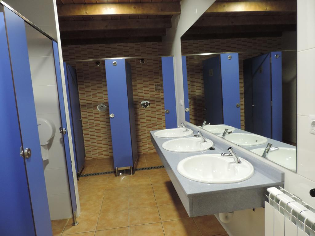 Albergue Santo Tomas De Canterbury Leon Luaran gambar